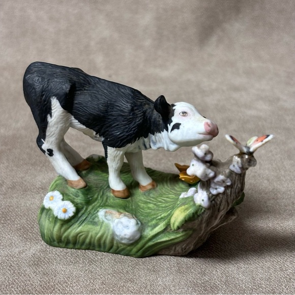 Vtg Cow Holstein Cow Calf
Figure by Peter Barrett Franklin Mint Porcelain - Picture 5 of 6